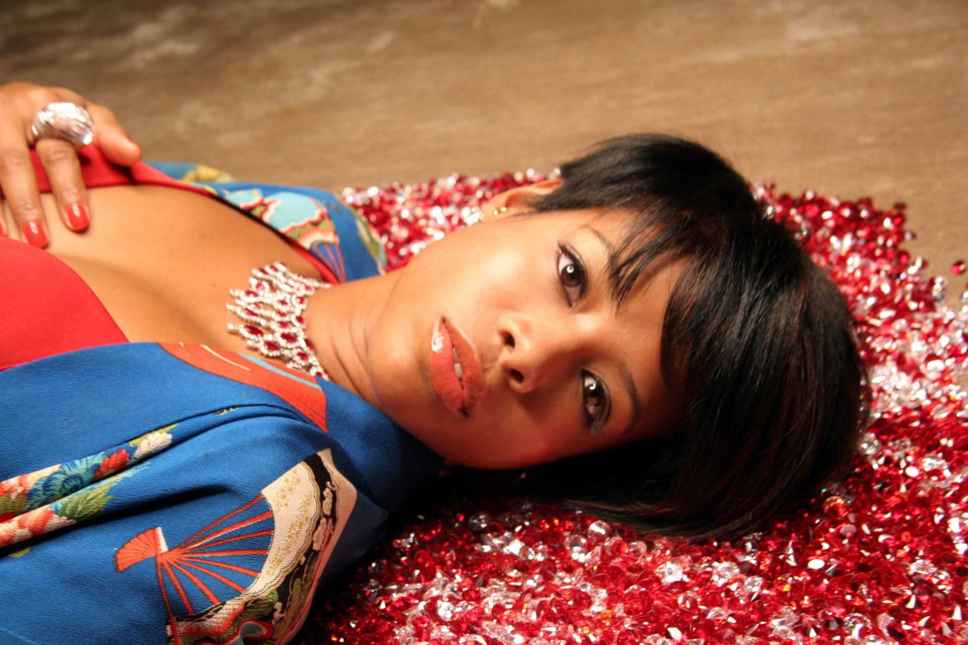 Kelis сейчас. Kelis bossy beltran remix. "kelis" && ( исполнитель | группа | музыка | music | band | artist ) && (фото | photo). Келис певица. Kelis, too short.