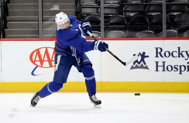 A tribute to Steven Stamkos’ trademark shot as he nears team record