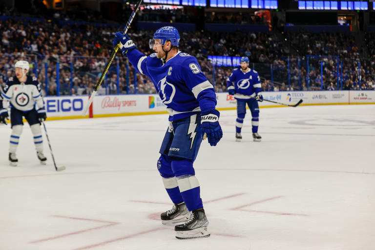 A tribute to Steven Stamkos’ trademark shot as he nears team record