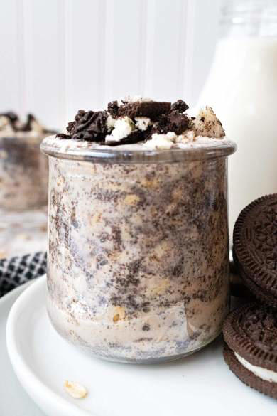 Oreo Overnight Oats: Healthy and Delicious!