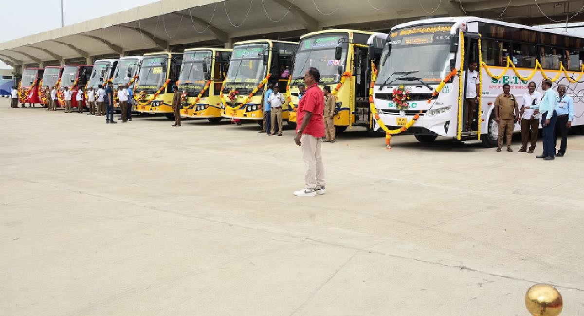 New Year Gift: Chennai's Kilambakkam Bus Terminus Opened