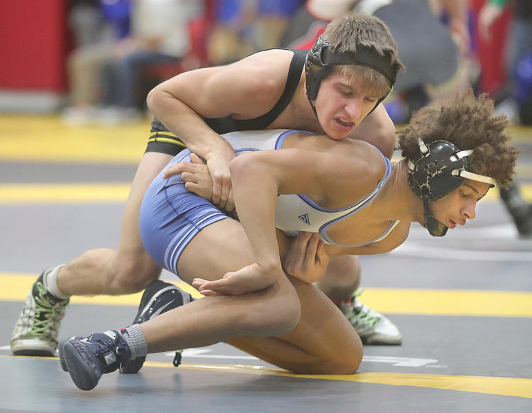 'Kept that momentum going' Perry High School wrestling wins