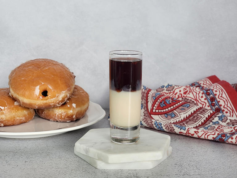 Jelly Donut Shot Recipe