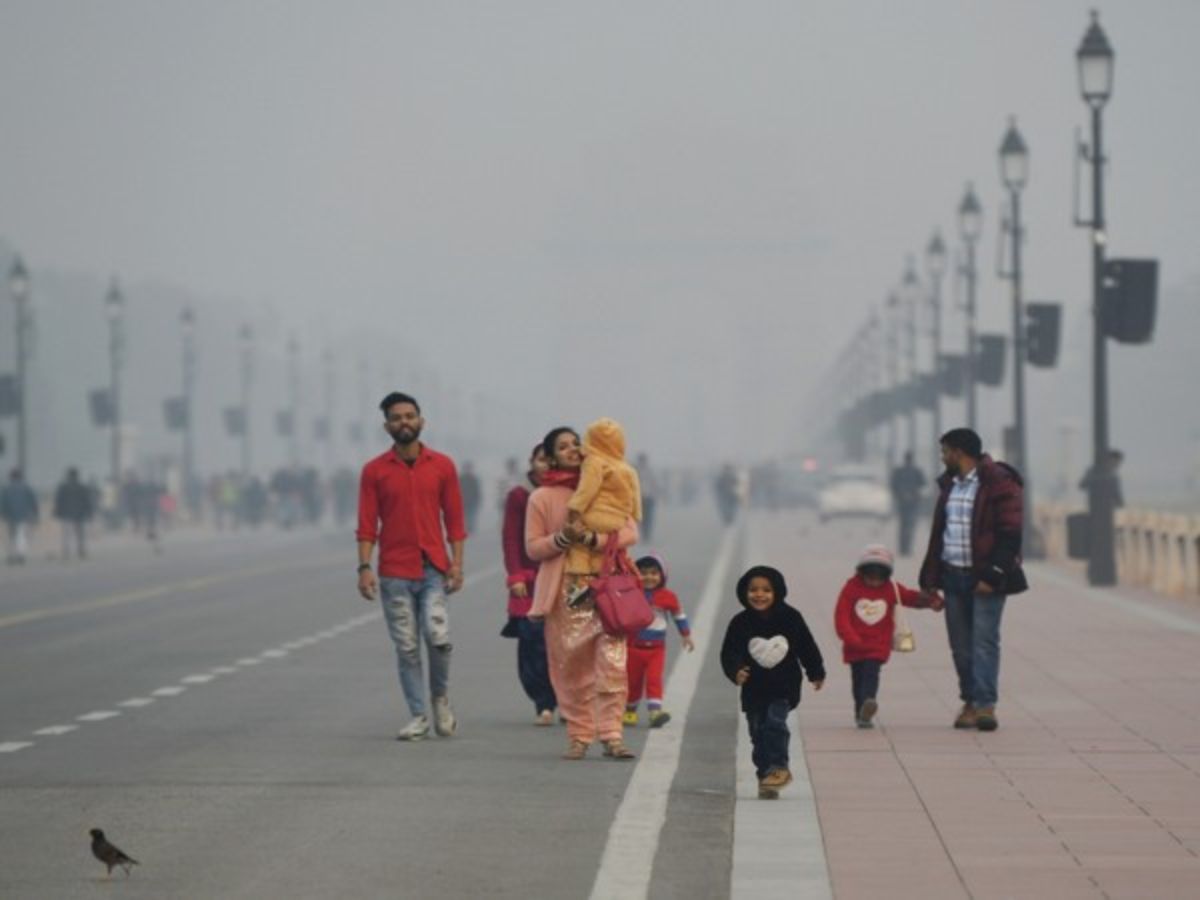 Delhi Weather Update Temperature To Go Down Further In First Week Of   AA1mghpb.img