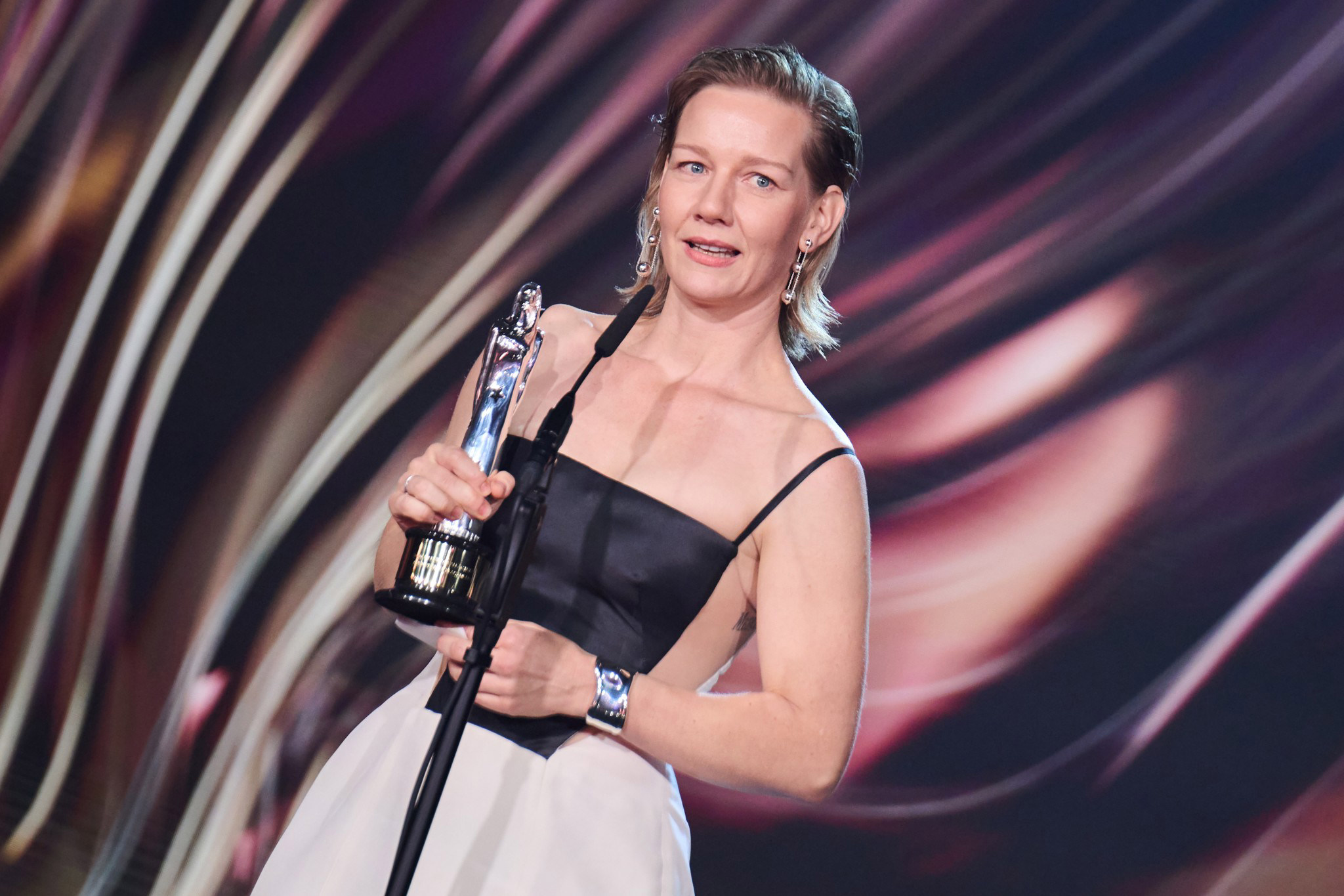 Porträt: „Wunderbar uneitel“: Sandra Hüller und ihr Traum vom Oscar