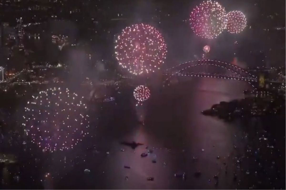 Australia 2024 with dazzling fireworks extravaganza at Sydney