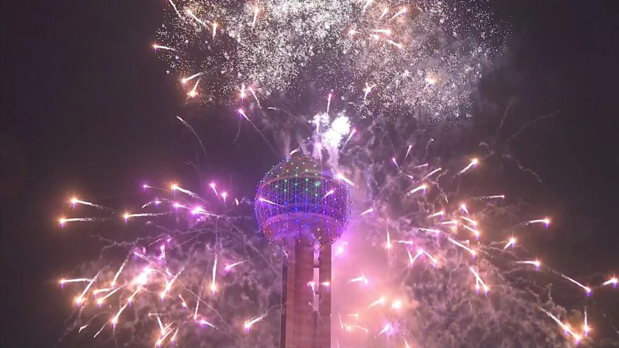 Watch Live Fireworks Drone Show To Welcome 2024   AA1mhNJe.img