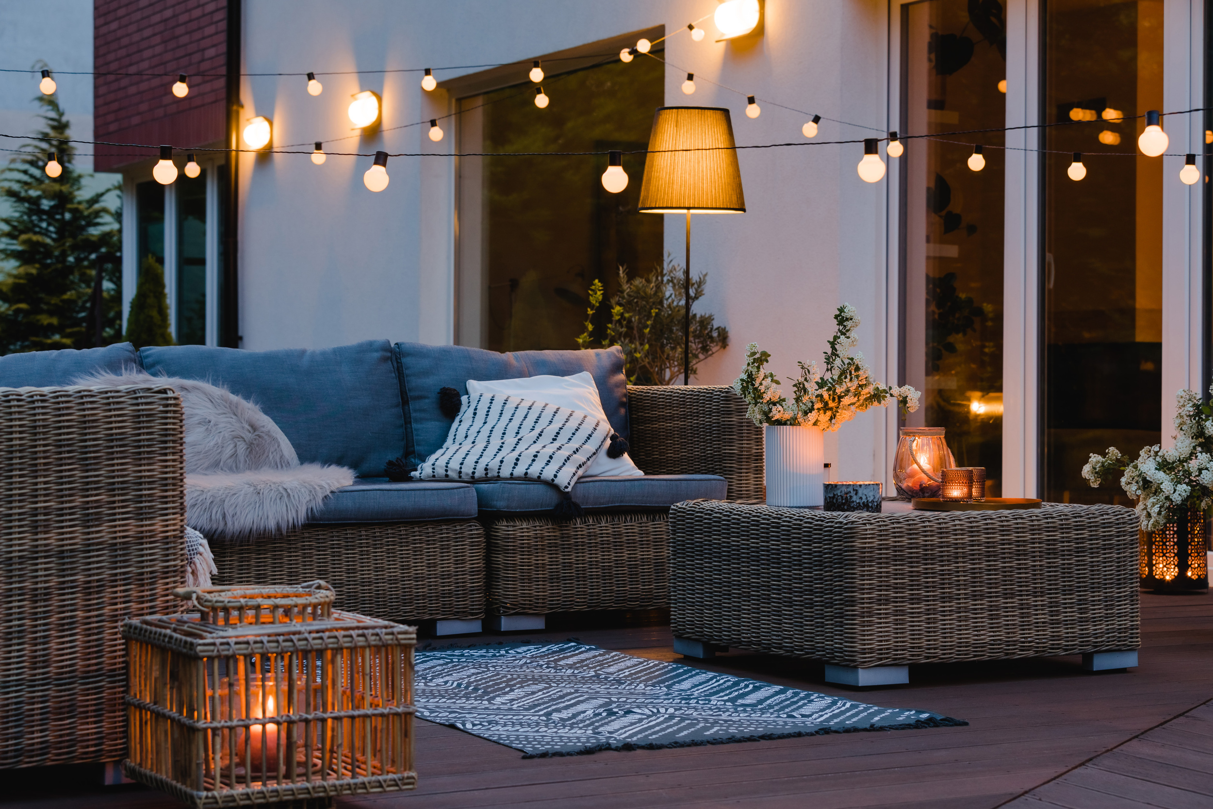 <p>“Patio” has a similar definition and pronunciation in English and Spanish. It refers to a small courtyard or garden area, which English speakers didn’t have a word for before borrowing from Spanish.</p><p>You may also like: <a href='https://www.yardbarker.com/lifestyle/articles/10_uses_for_a_waffle_iron_besides_making_waffles_123123/s1__21530566'>10 uses for a waffle iron besides making waffles</a></p>