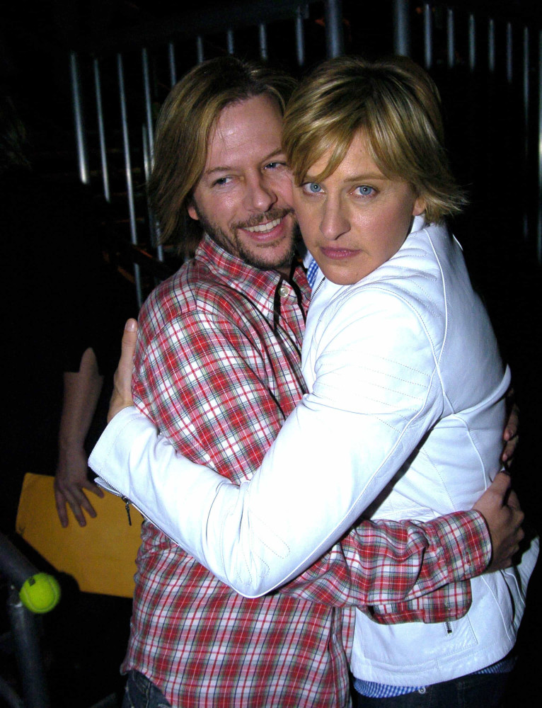 This Iconic Las Vegas Hotel Remodeled All 424 Guest Rooms — Including