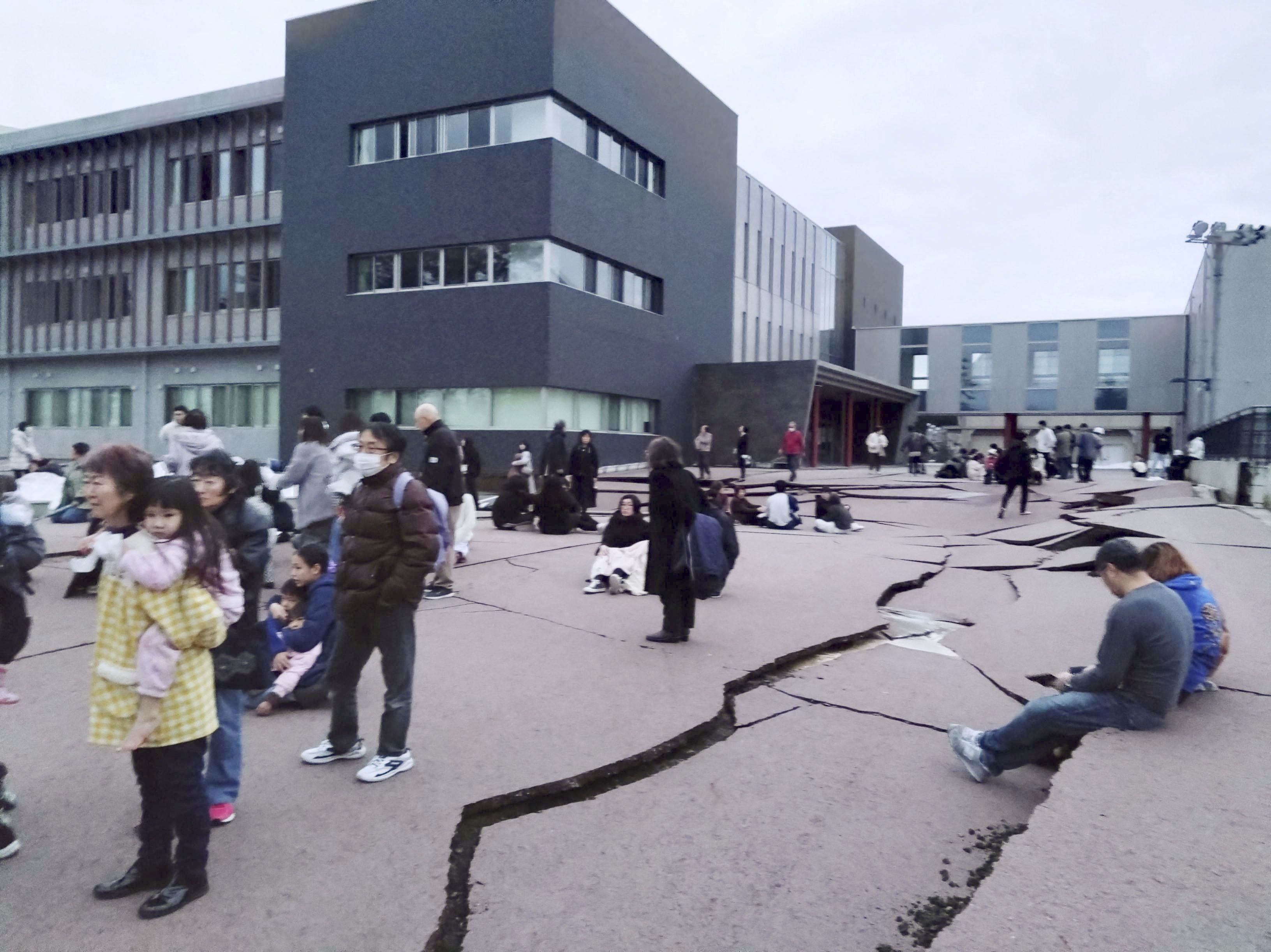 Alerta de tsunami en Japon tras un terremoto de magnitud 7,6