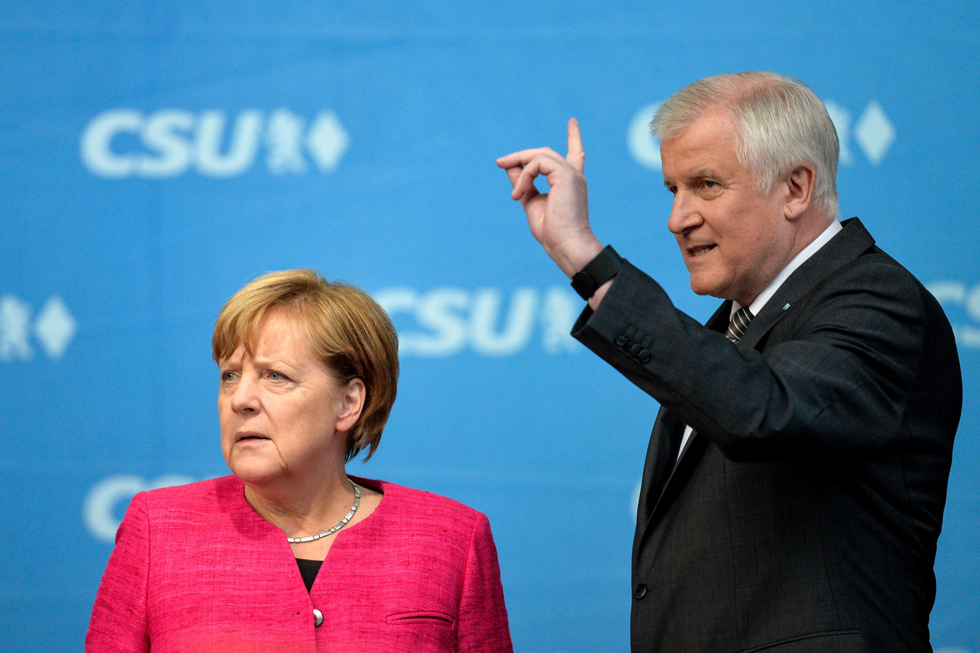 Die legend rsten gesichtsausdr cke von angela merkel