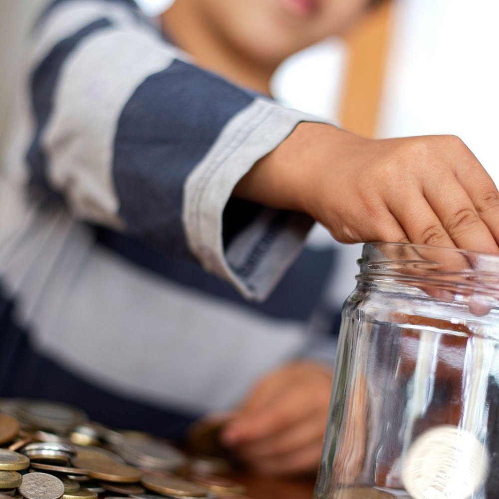 3 Consejos Para Ahorrar Para Tus Hijos (y Enseñarles El Valor Del Dinero)