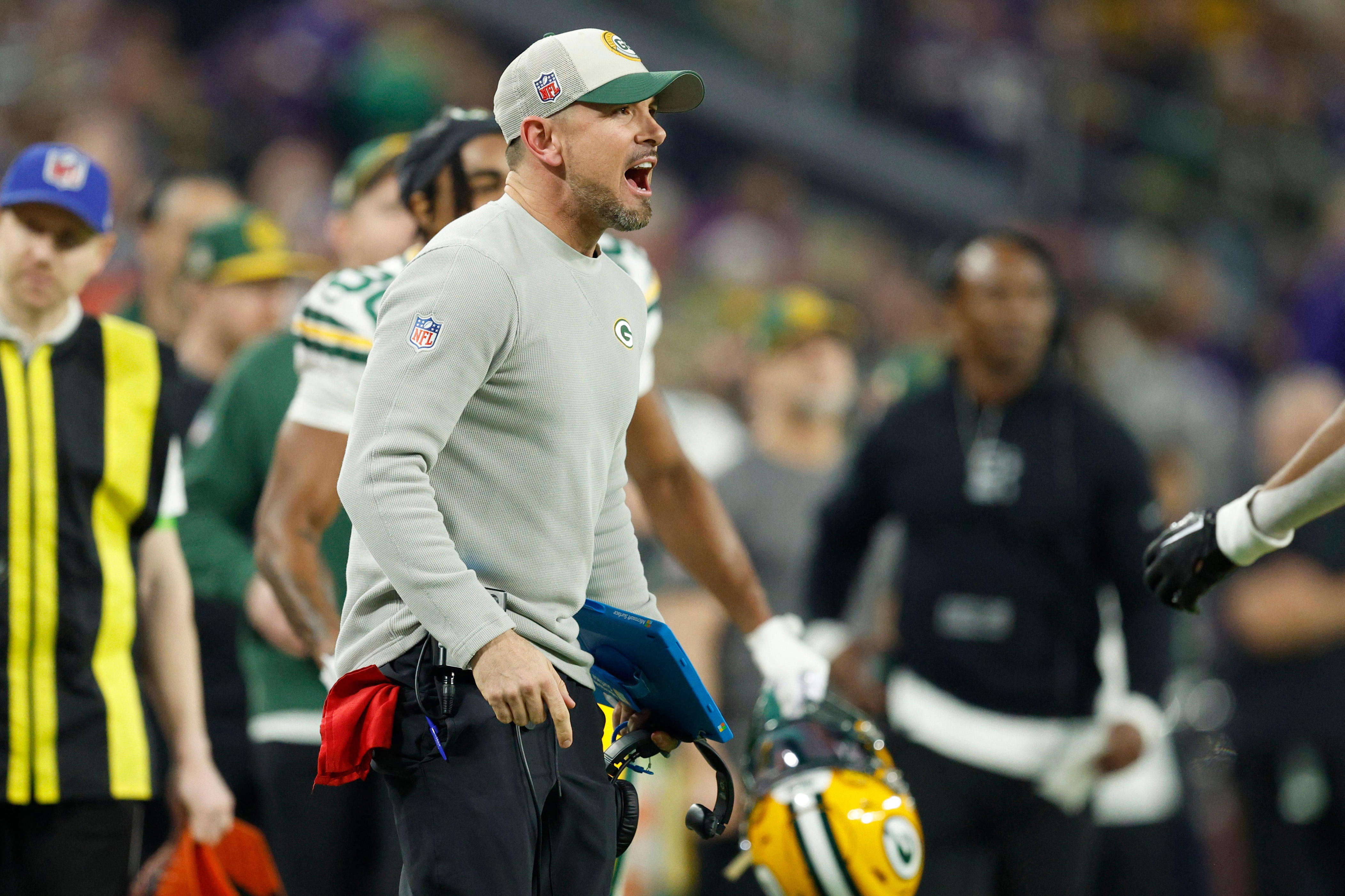 Early Game Results Ensure Packers Must Beat Bears To Clinch Playoff Spot