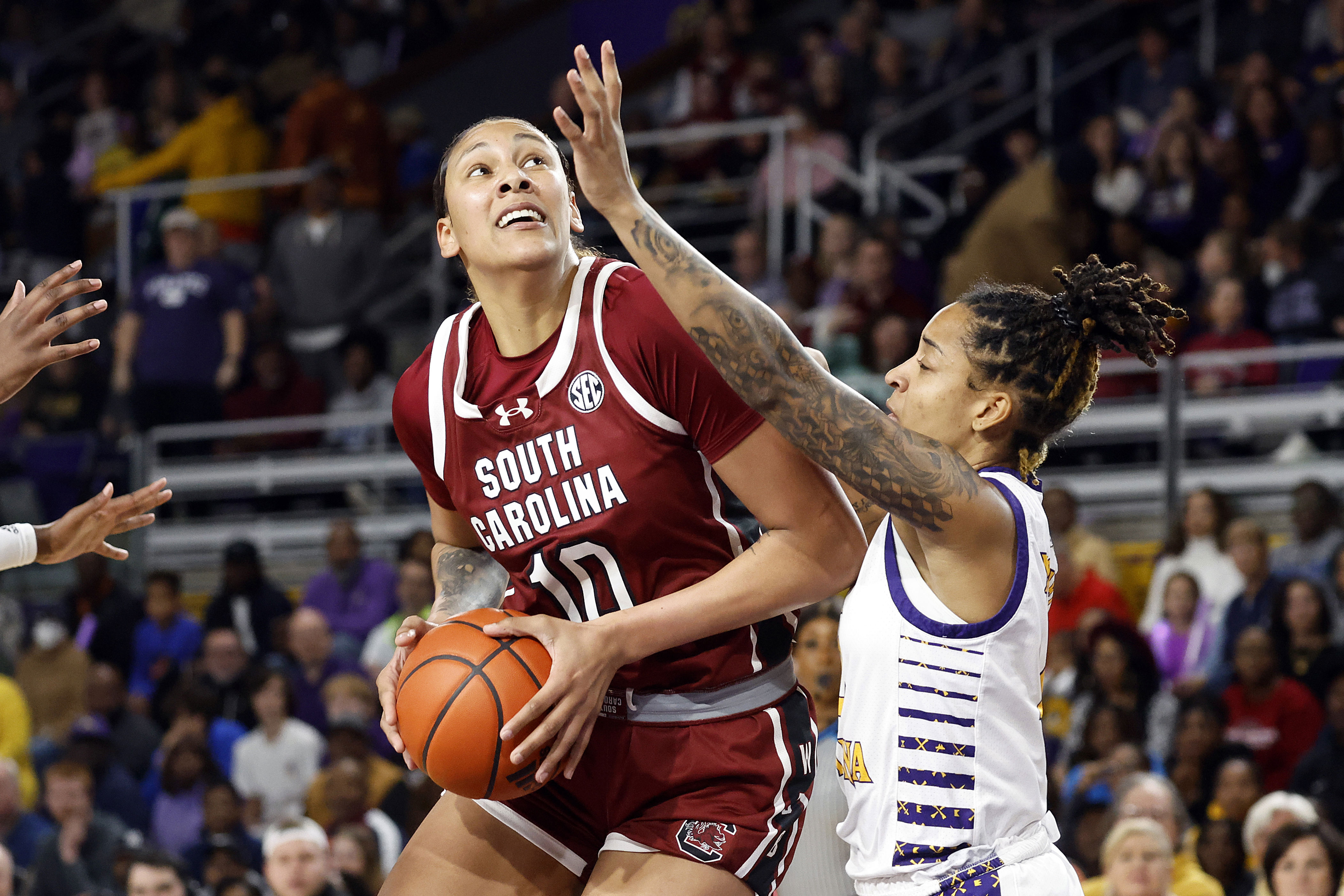 AP Top 25 women's basketball poll South Carolina opens 2024 in