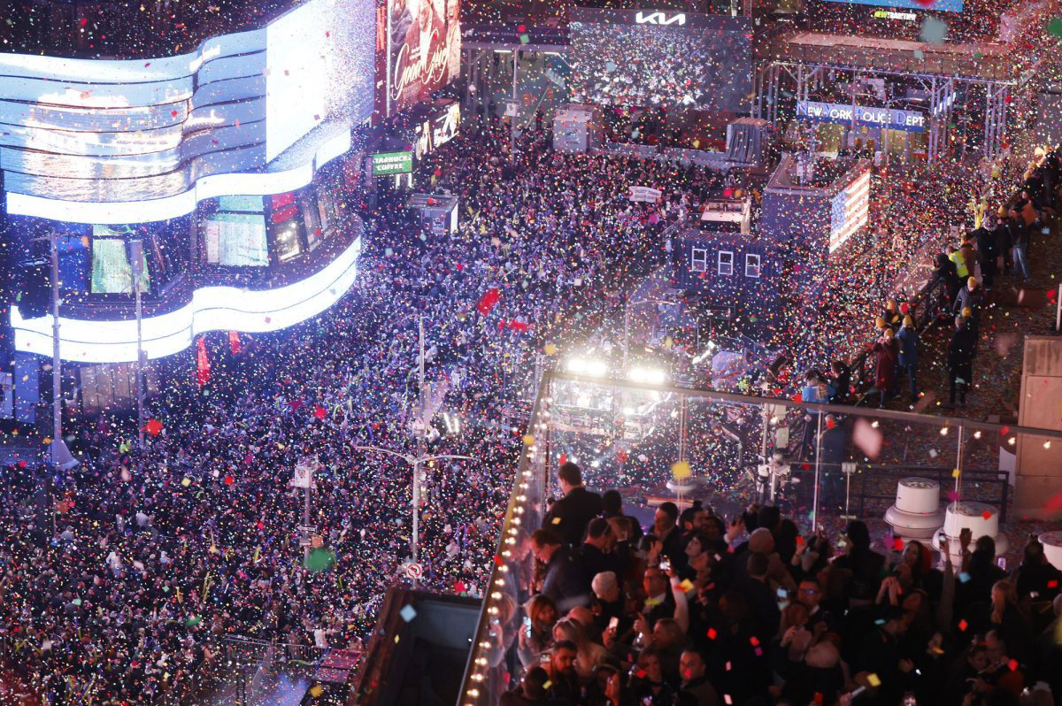 Hundreds of thousands gather in New York's Times Square to ring in 2024