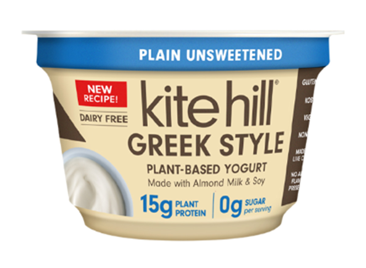 The 11 Best Yogurts For Weight Loss, According To Dietitians