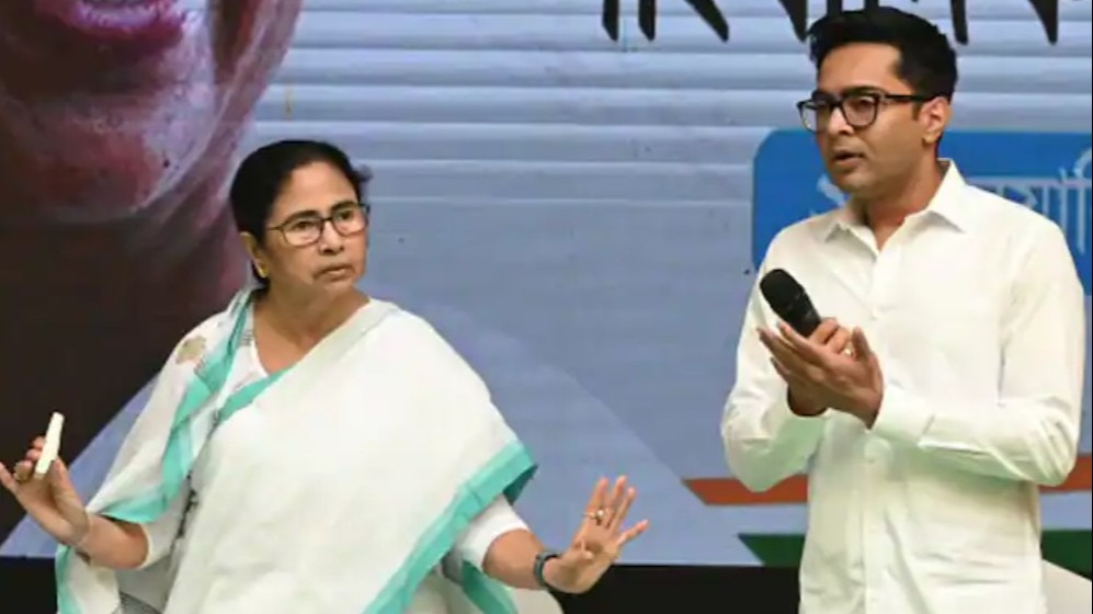 Mamata Banerjee Meets Nephew Abhishek Amid Tiff In Trinamool