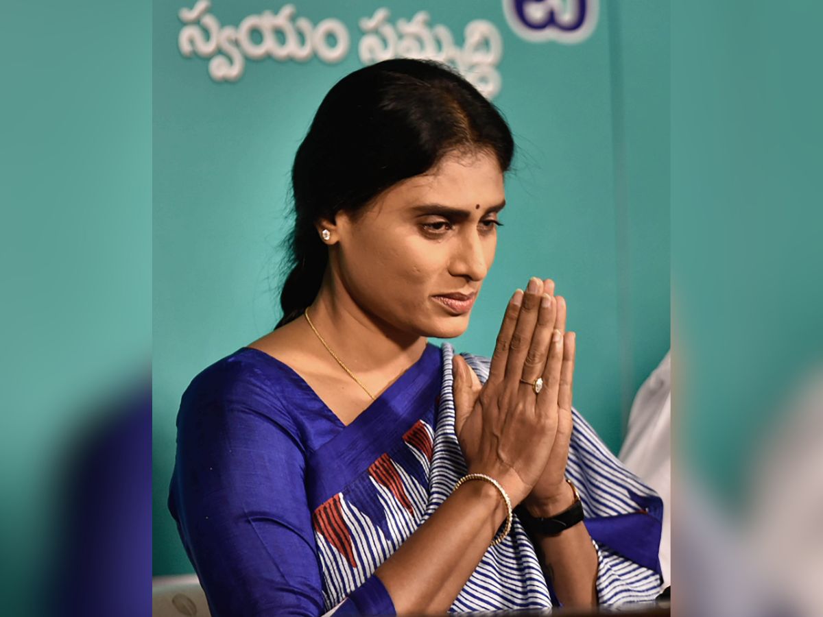 Andhra Pradesh CM Jagan Reddy's Sister YS Sharmila Set To Join Congress