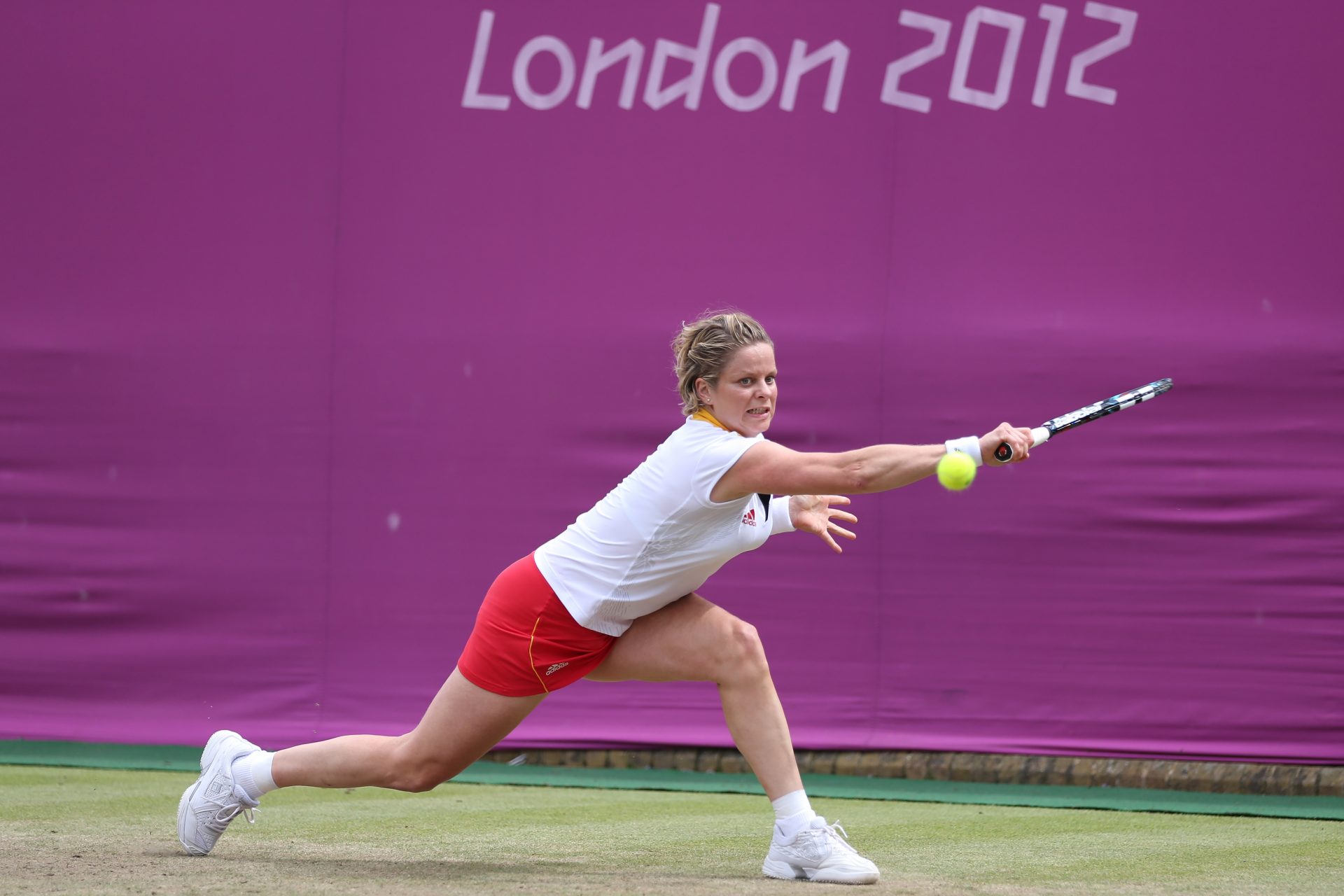 <p>En 2012, Clijsters consiguió llegar a la semifinal del Abierto de Australia y a los cuartos de final de las Olimpiadas de Londres. Sin embargo, en diciembre de ese año, se retiró del tenis por segunda vez.</p>