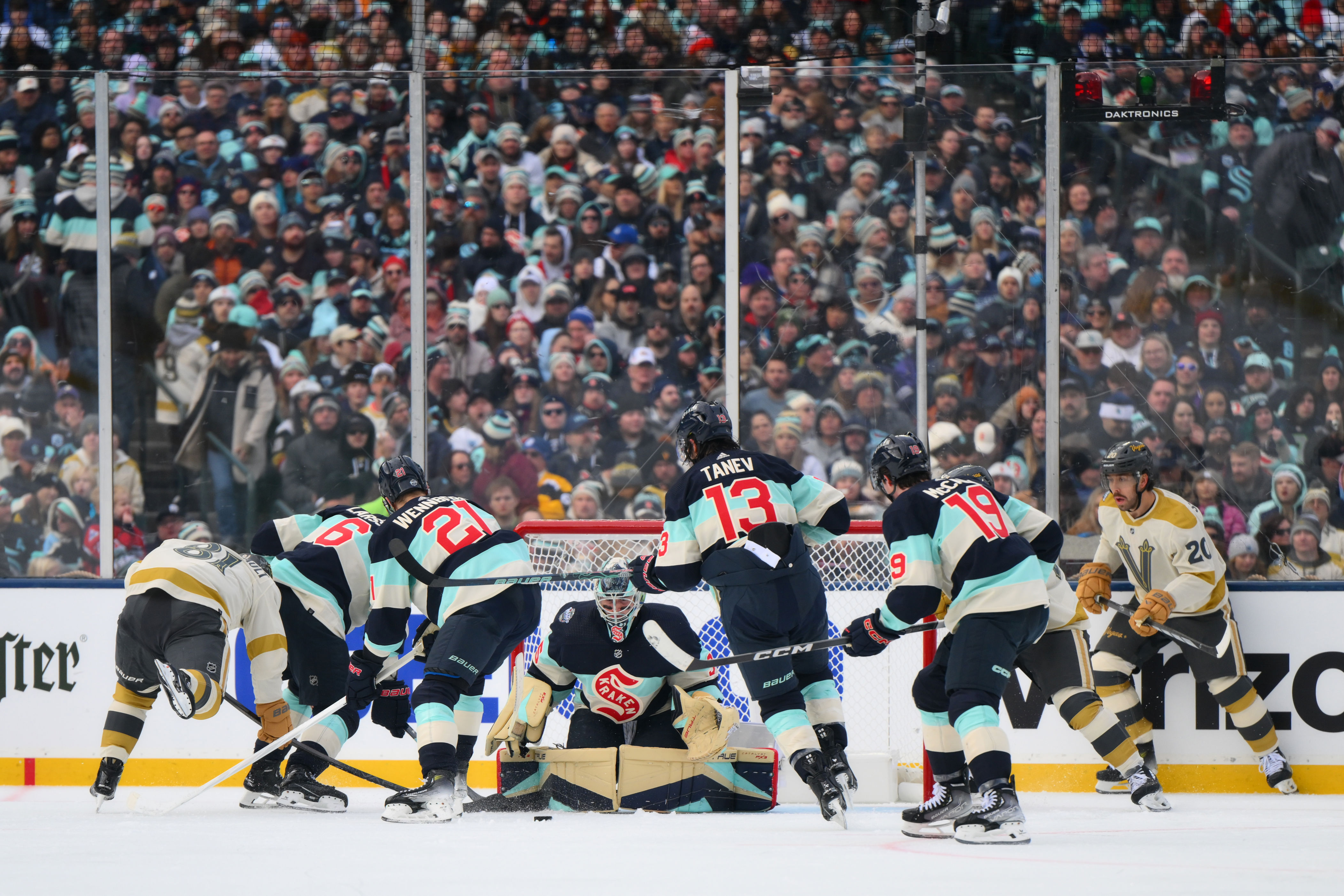 11 photos of a picturesque 2024 NHL Winter Classic in Seattle