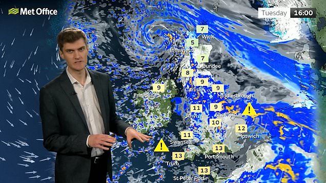 A Wet Start To 2024 With Rain Warnings Threatening Flooding Tue Jan 2   AA1ml7b5.img