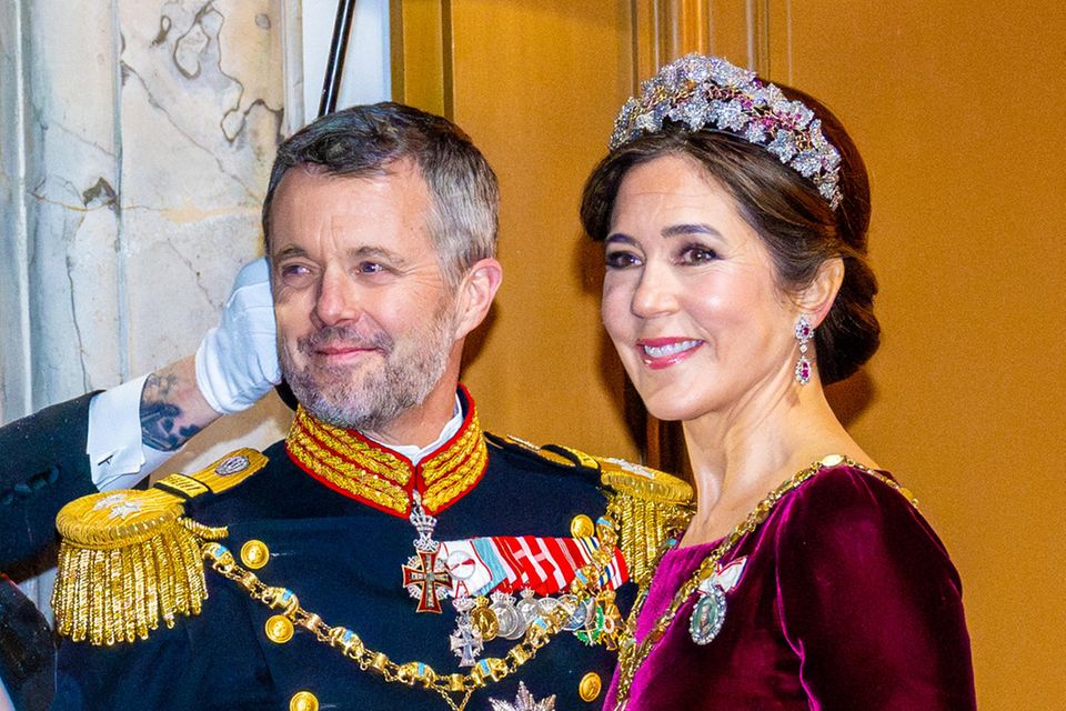 Prinz Frederik + Prinzessin Mary: Wohnsitzpläne Stehen Fest! Hier Wird ...