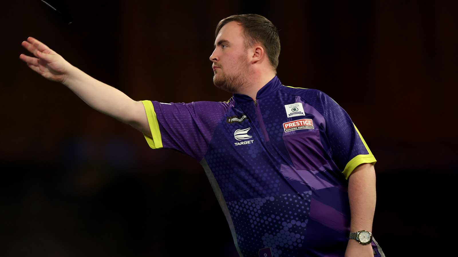 Darts: Sogar Der Gegner Verneigt Sich: Darts-Wunderkind Luke Littler ...