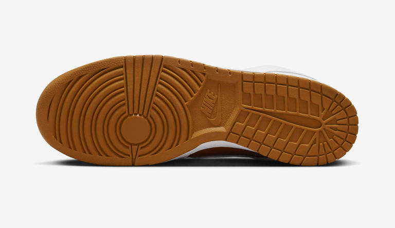 Nike's Ultra-Rare Dunk Low CO.JP ‘Reverse Curry' Sneaker Returns 25 ...