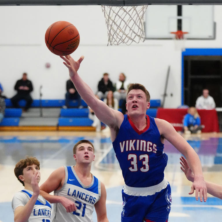 Wisconsin Lutheran vaults to top of area boys basketball rankings is ...