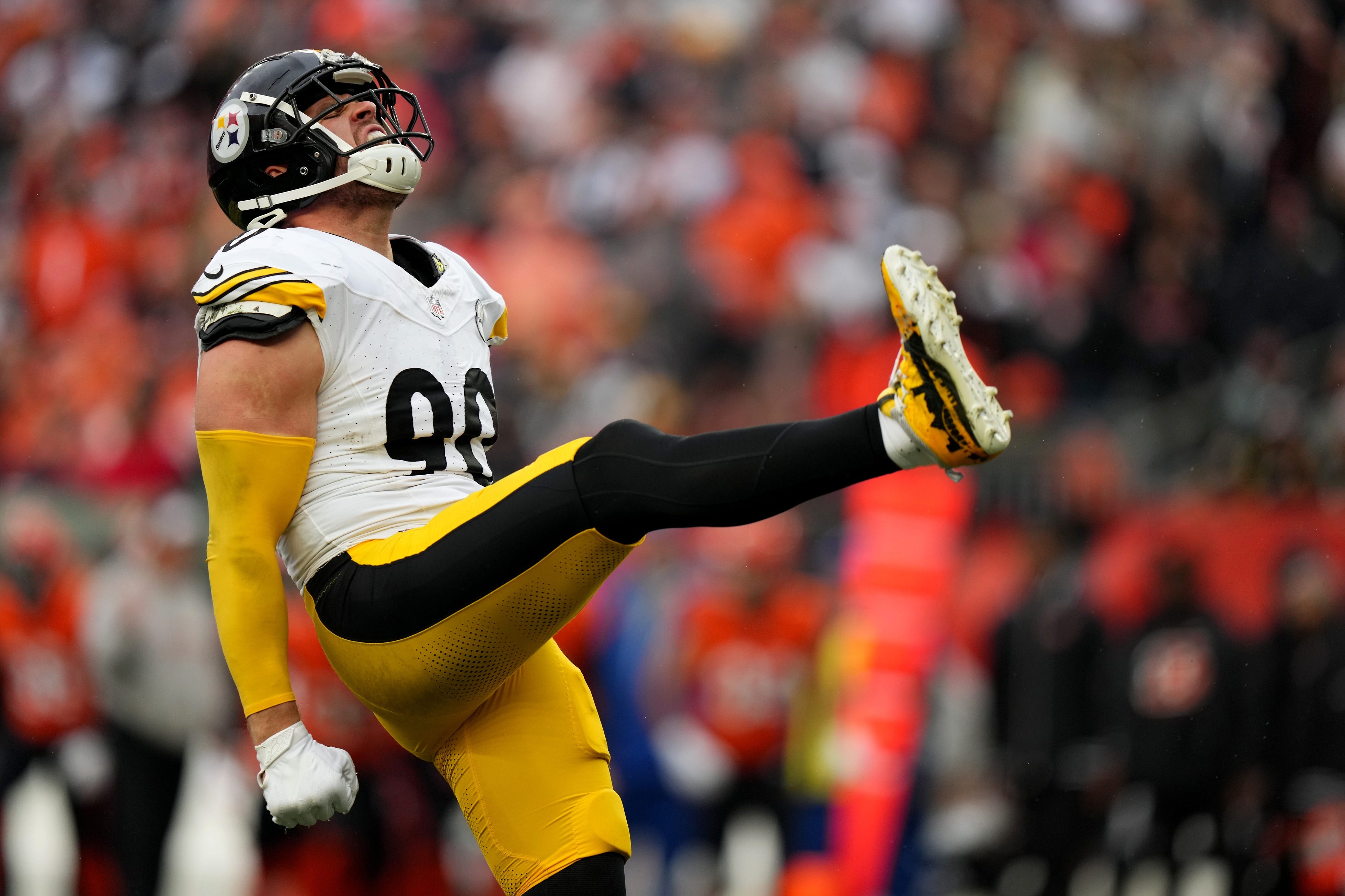 TJ Watt Named Steelers MVP For 4th Time