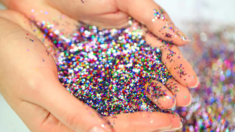 The Laundry Room Staple That Works Wonders When Cleaning Up Glitter 