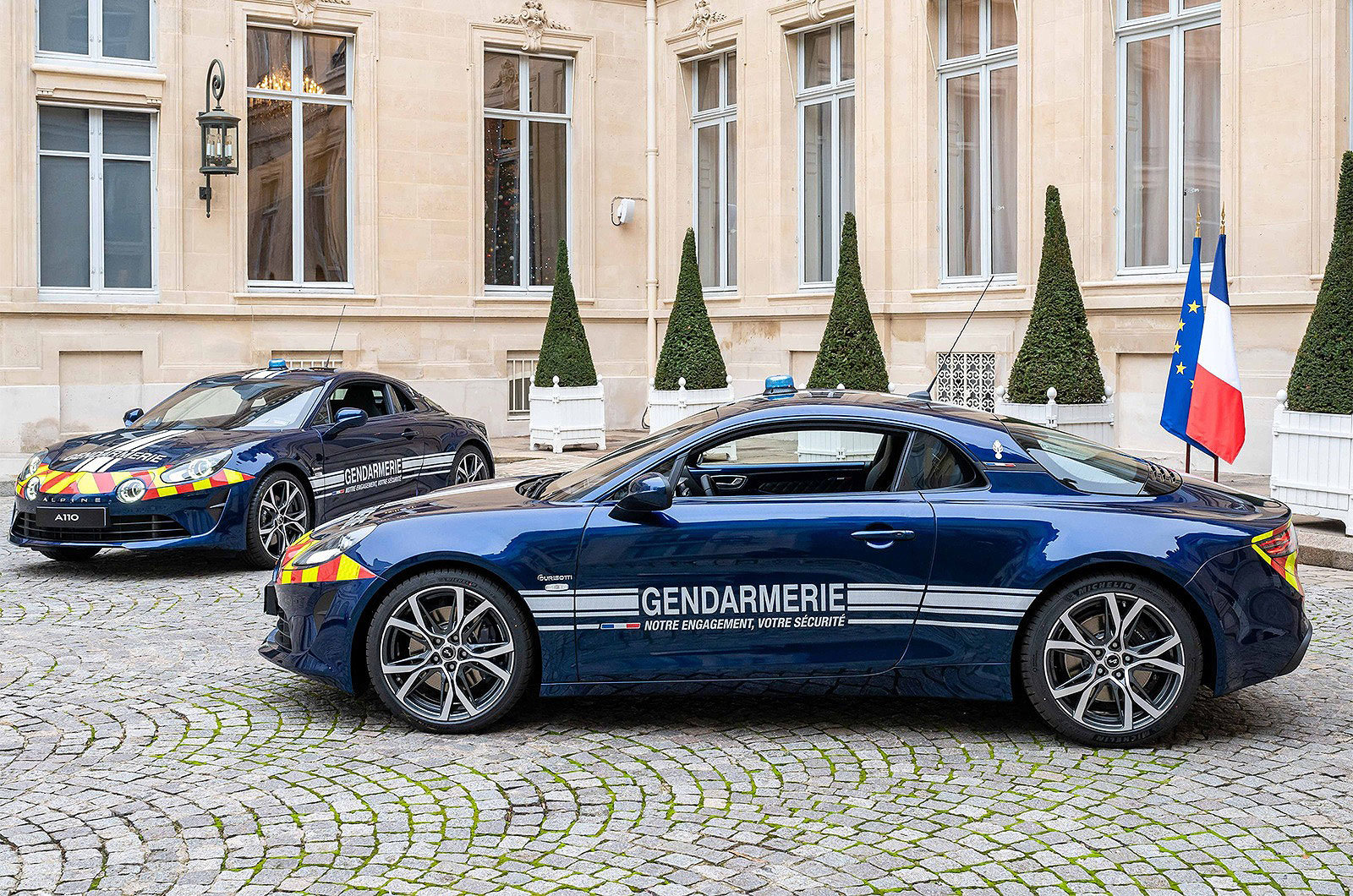 130 idées de Véhicules Gendarmerie  gendarmerie française, véhicules,  véhicule de police