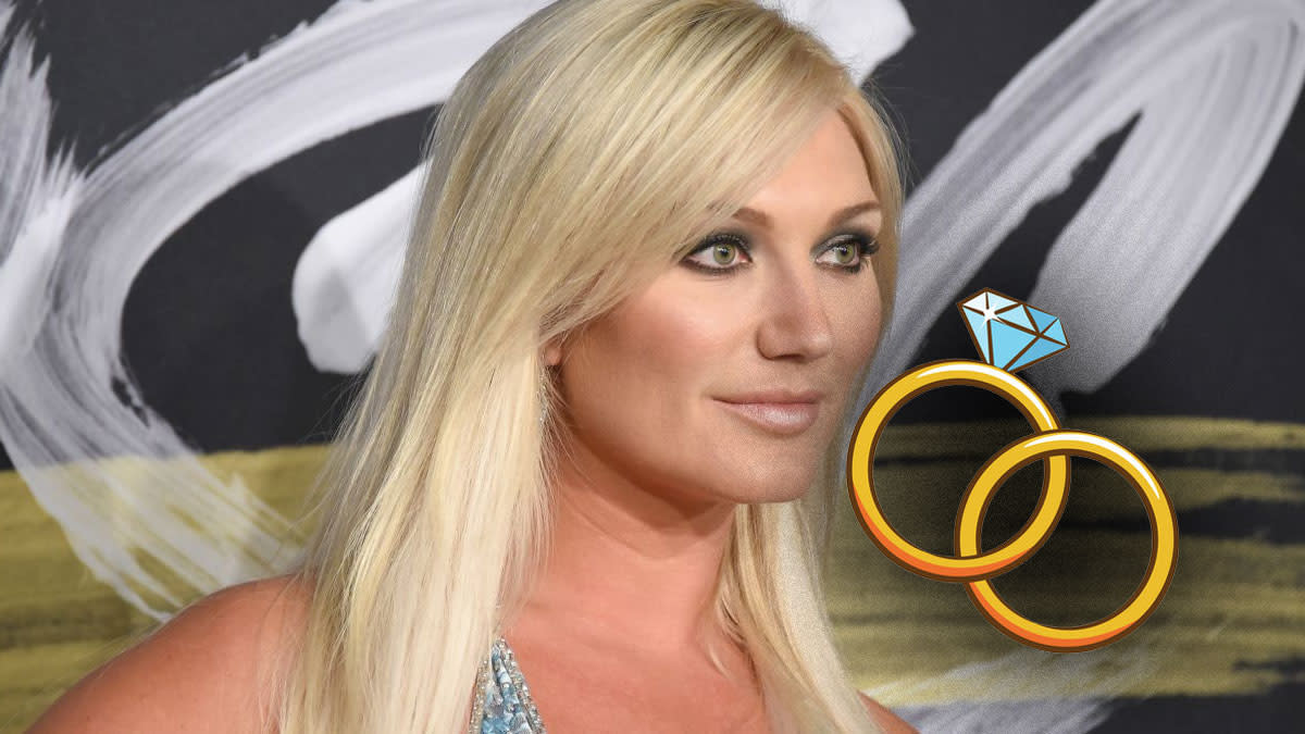 Brooke Hogan Married In Private Ceremony To Former NHL Player Steven Oleksy