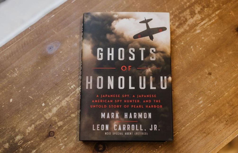 Book Reveals Undercover Work Of Honolulu Born Intelligence Agent During   AA1mnz8P.img