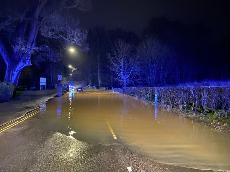 Map Shows Hundreds Of Flood Alerts Across The Uk After Storm Henk