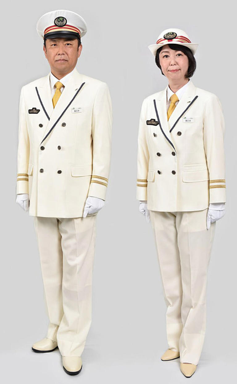日本JR東日本站長制服。（翻攝自網路）