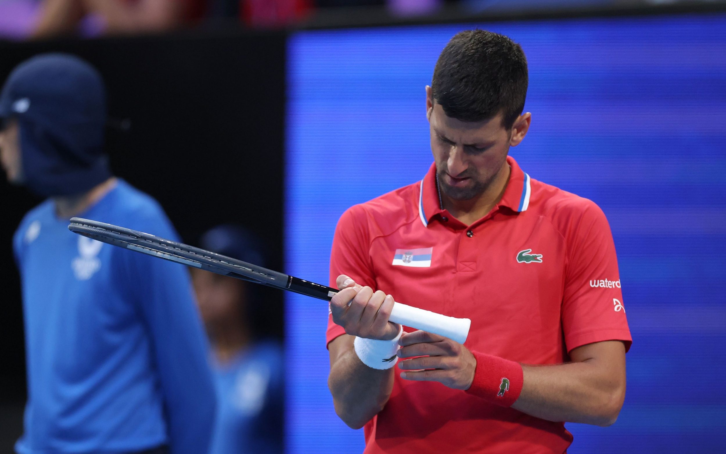 Novak Djokovic Suffers Australian Open Injury Scare – And Ball Changes ...