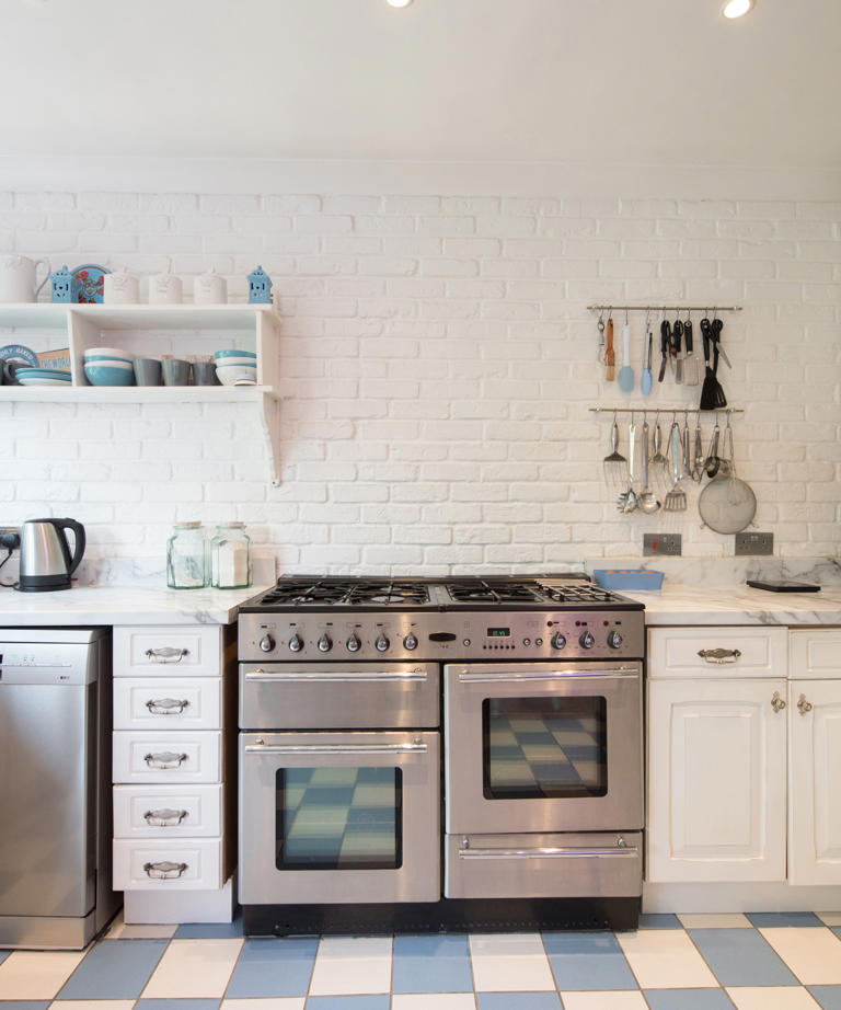 How to clean a self-cleaning oven — 6 simple steps to get it squeaky clean