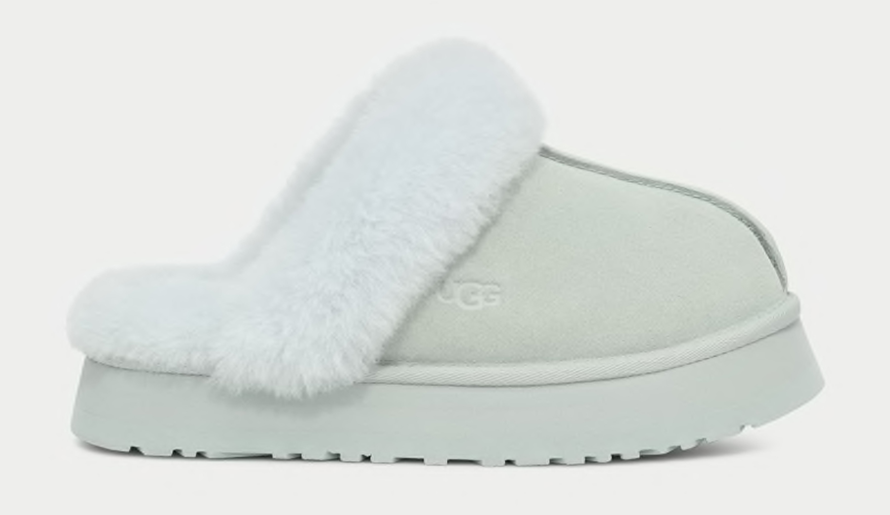 2024 S Fluffiest Shearling Shoes Ugg Dior Tory Burch More   AA1mq0iy.img