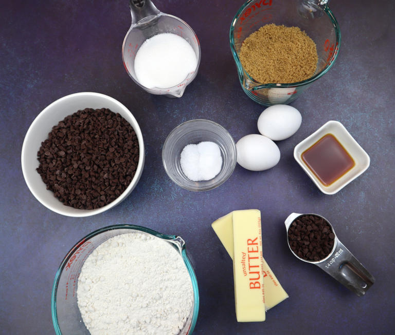 Sheet Pan Chocolate Chip Cookies Recipe