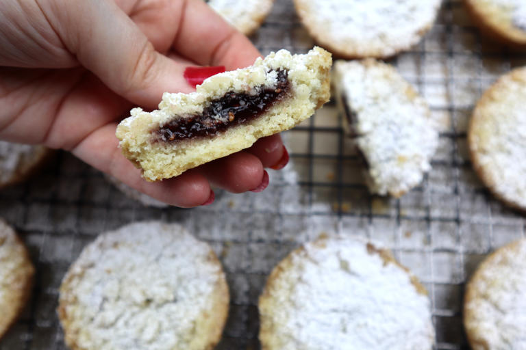 Raspberry Crumble Cookies Costco Copycat Recipe