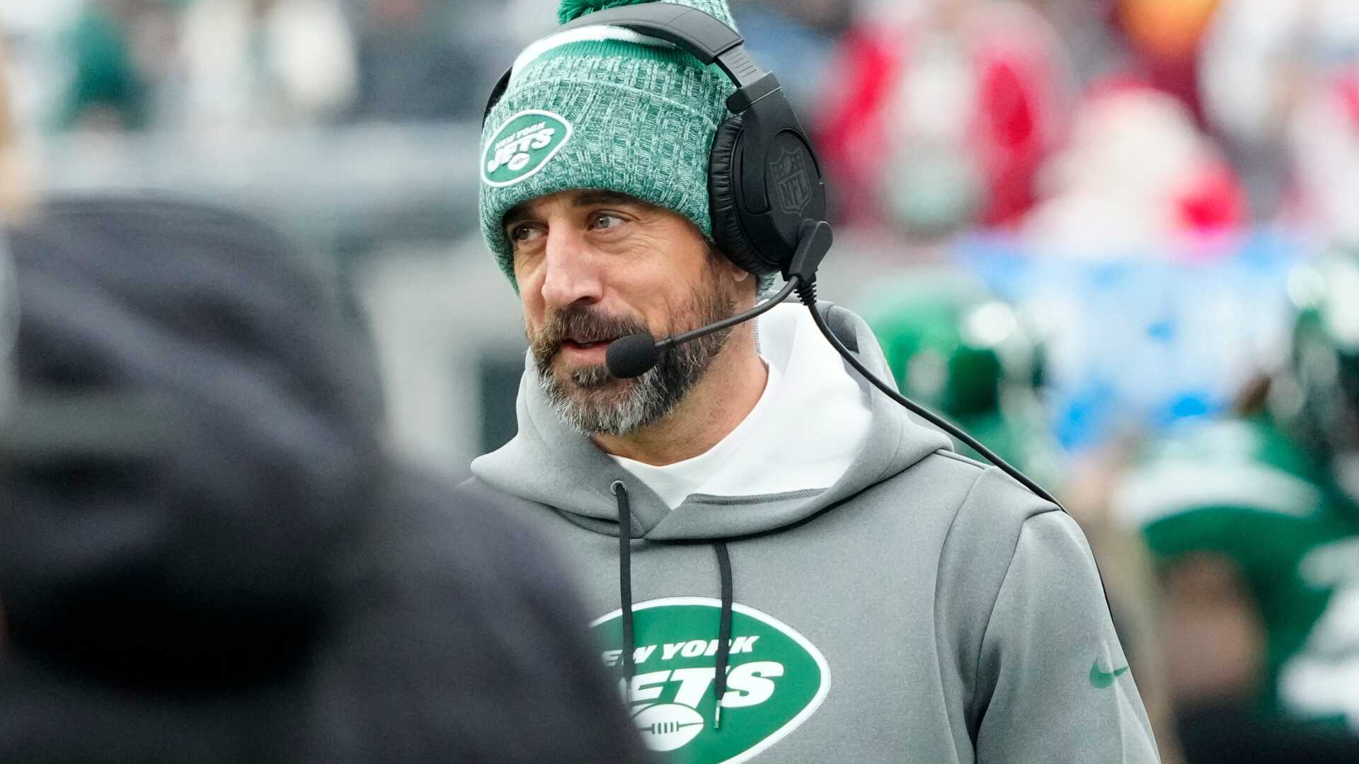 Report: Aaron Rodgers-Jimmy Kimmel Fight Opens "big Can Of Worms" For ESPN