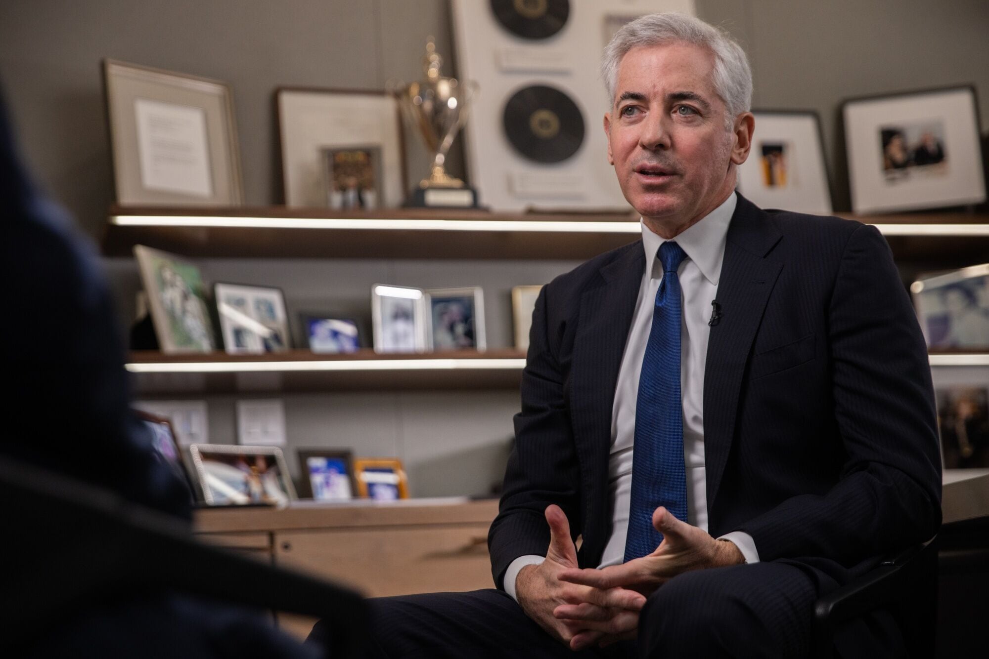 Hedge Fund Manager Bill Ackman Calls On Harvard Board To Resign After ...