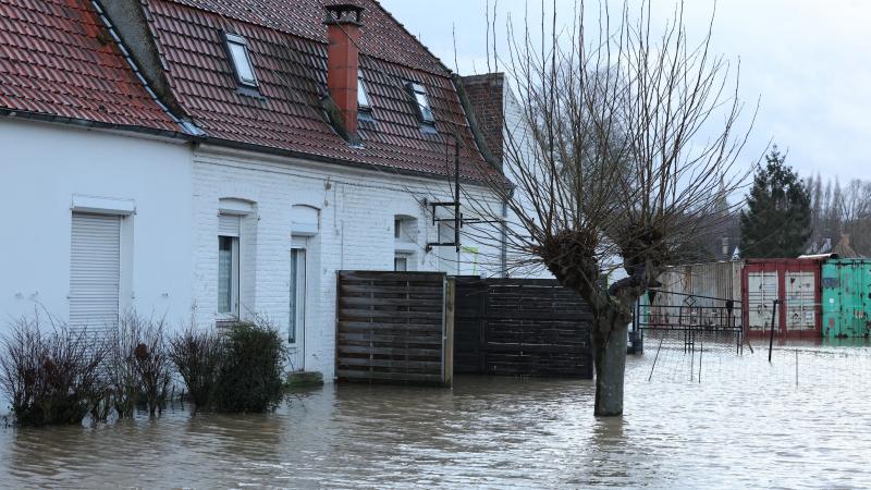 Des Centaines D’évacuations Dans Le Pas-de-Calais, Toujours En ...