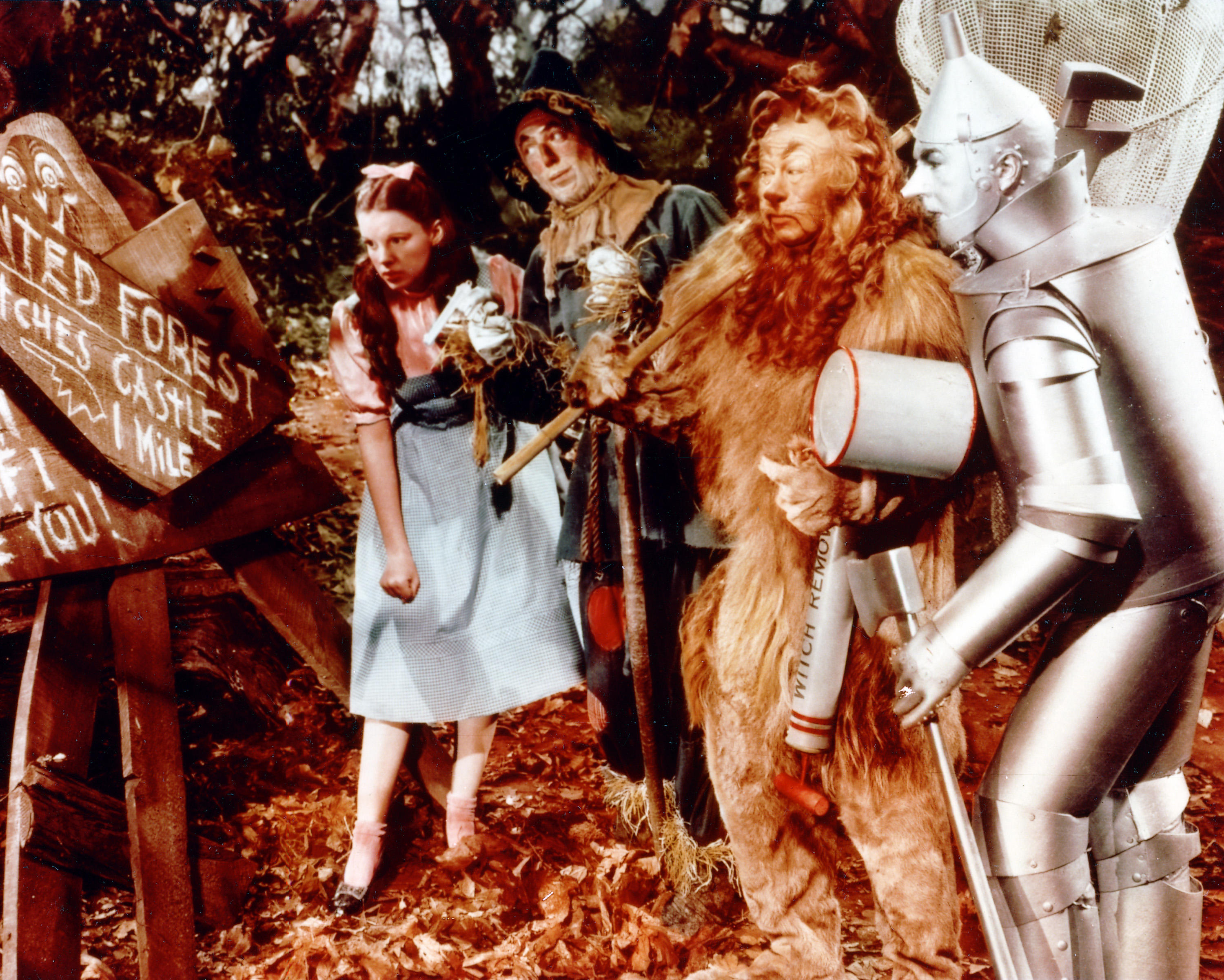 'the wizard of oz' celebrating its 85th anniversary with limited theatrical run