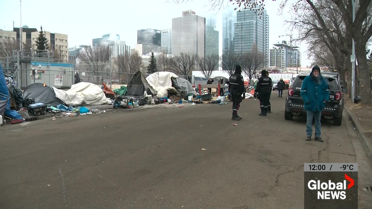 4th High Risk Edmonton Homeless Encampment Dismantled Near Bissell Centre   AA1mqrNf.img