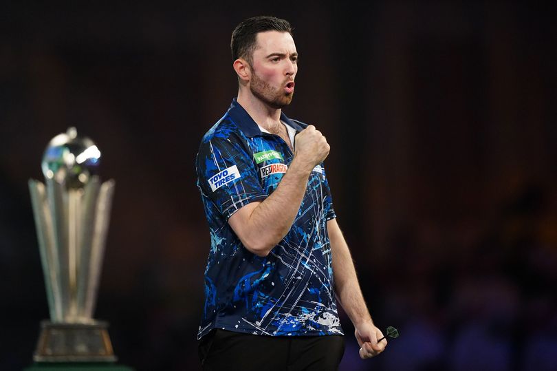 Luke Humphries Crowned 2024 World Darts Champion As He Ends Luke ...