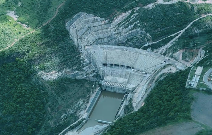 gobierno de jalisco ofrece disculpas a habitantes de la presa el zapotillo; funcionarios son abucheados