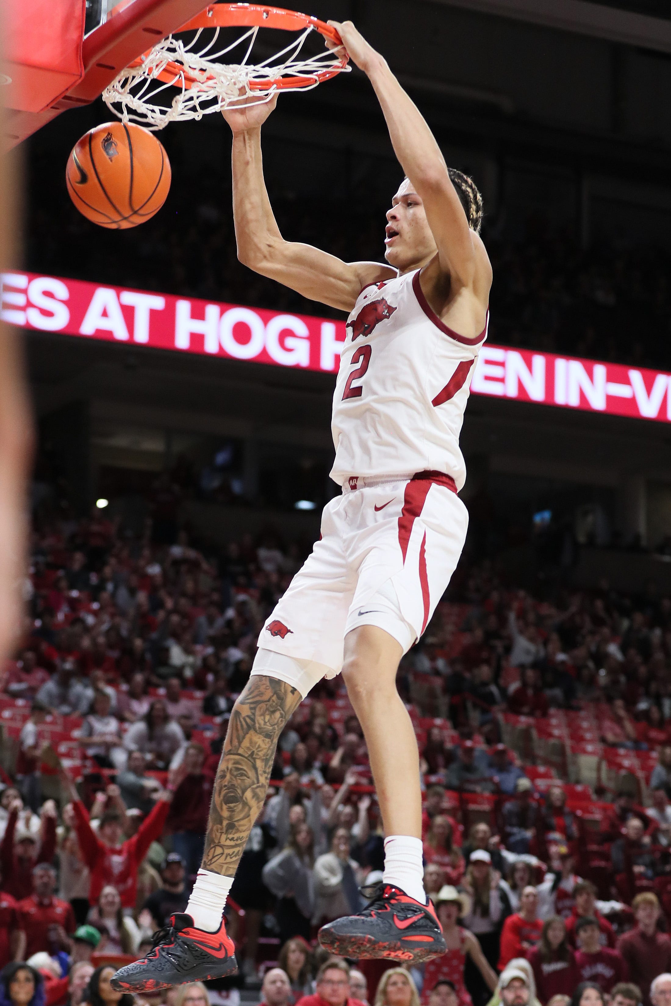 Why Arkansas Basketball Has High Hopes For Davonte Davis, Trevon ...