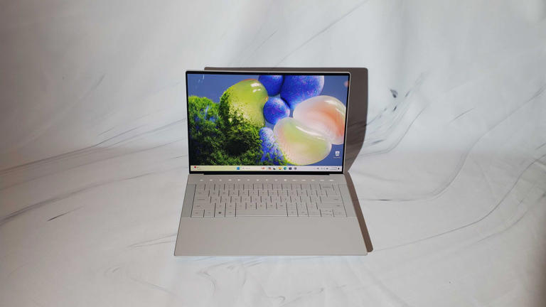 Dell XPS 14 hands-on: a well-balanced thin and light Ultrabook